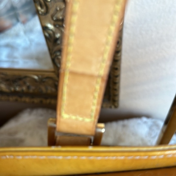 Louis Vuitton Vintage Yellow Vernis Houston Bag - Picture 10 of 16